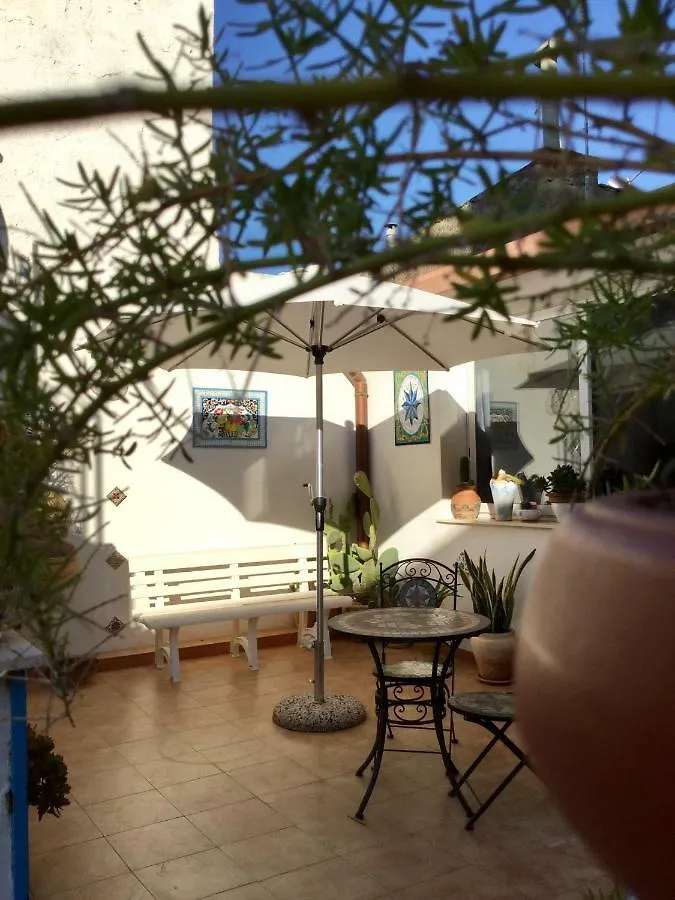 Case Vazzana - Cortile Sant'Agostino マツァーラ・デル・ヴァッロ 別荘